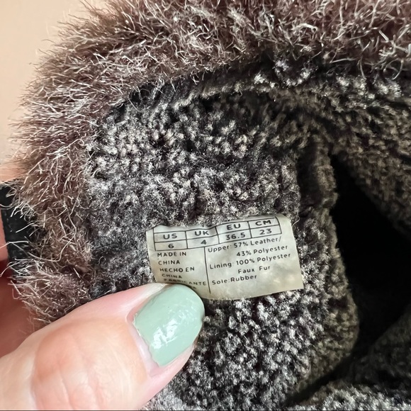 Toms Black Suede & Fur Lace Up Ankle Boots - Picture 8 of 10